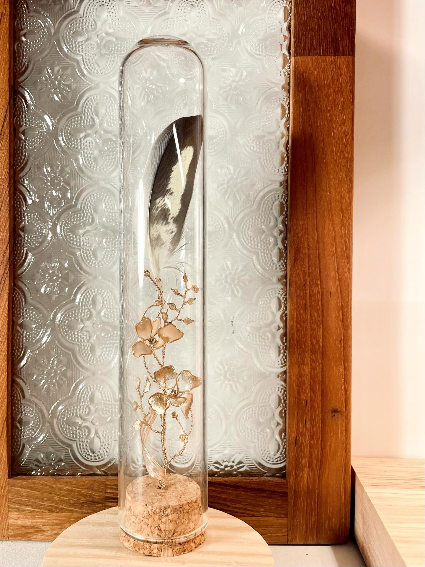 JuBoi-羽毛收藏玻璃罐-玄鳳鸚鵡-01